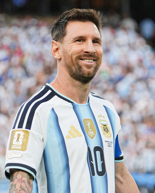 tnstelevision's tweet photo. Some of @LMessifanclub   all-time records:  🥇 Most Ballon d’Ors - 8 📷 Most major trophies - 46 📷 Most World Cup goals - 17 📷 Most La Liga goals - 474 📷 Most goals in a calendar year - 91 📷 Most goals for a single club - 672 (Barcelona) 📷 Most Europ🥇on-style: initial; https://t.co/eARoehyfrW