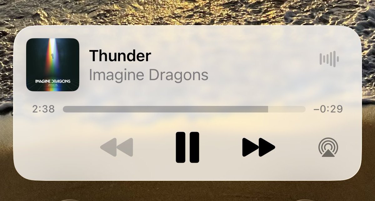 MrsBurns231's tweet photo. Was able to squeeze in 7 hill repeats before the storm rolled in #justrun #thunder #summerstormwatching #fitleaders https://t.co/NB0LGh5Fck