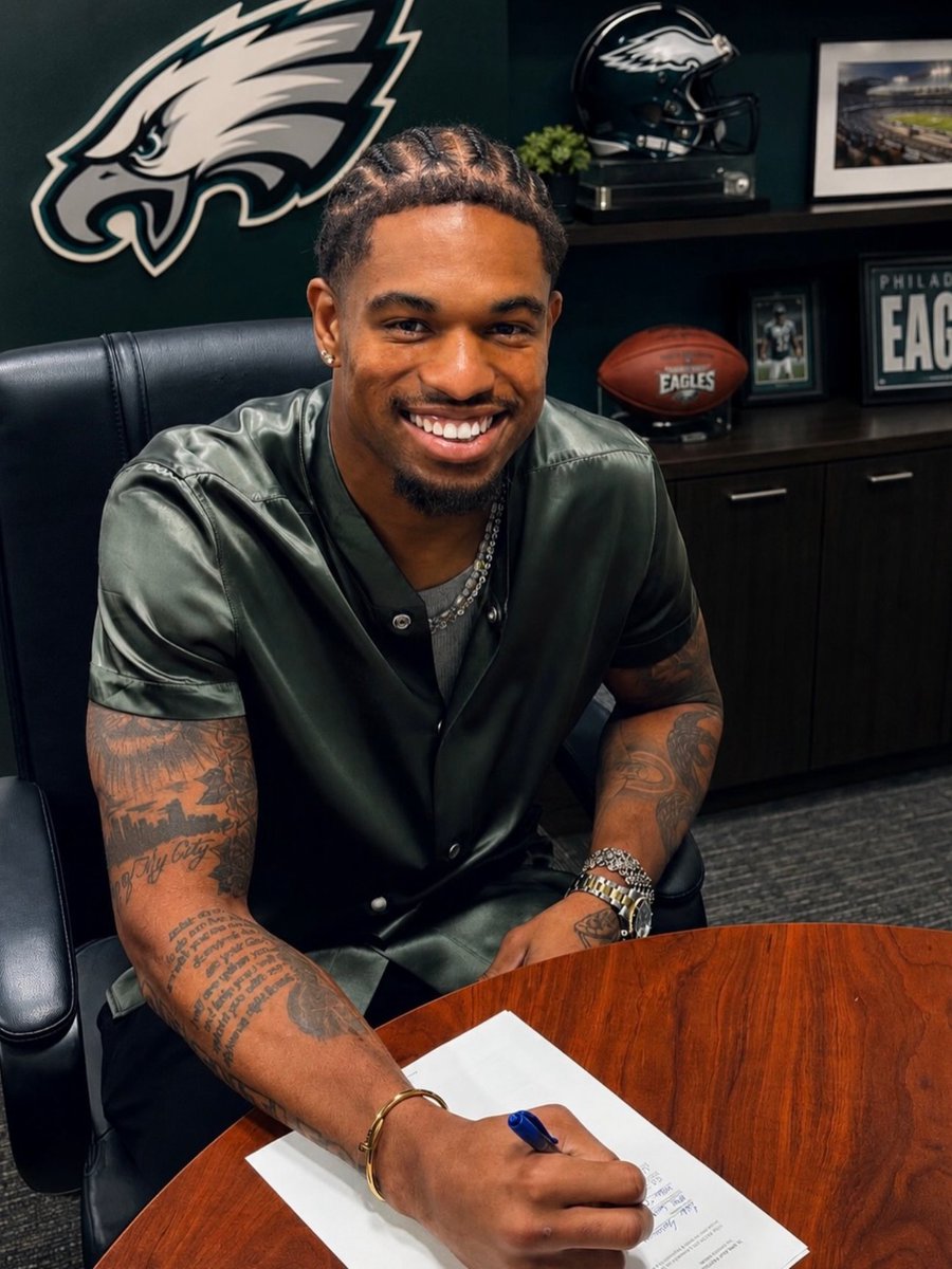 UFLDefenders's tweet photo. Signed, sealed, delivered.

Devonnsha Maxwell ➡️ @atlantafalcons
Erik Ezukanma ➡️ @philadelphiaeagles https://t.co/UhDnYXoujN