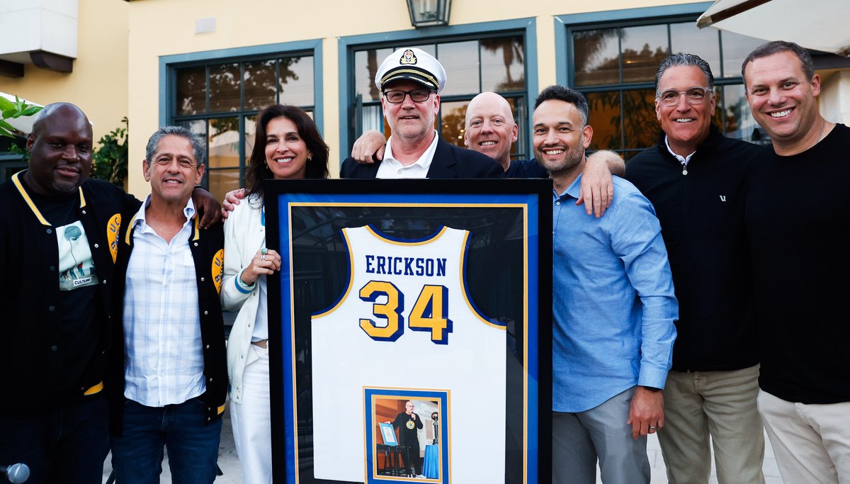 UCLAMBB's tweet photo. 𝐓𝐡𝐚𝐧𝐤 𝐲𝐨𝐮, 𝐃𝐨𝐮𝐠.

After 3⃣4⃣ years of service to the UCLA men’s basketball program, Doug Erickson was honored over the weekend at a retirement celebration. Thank you, Doug, for your loyalty &amp; friendship. 

#GoBruins 🙏 https://t.co/lCVxT7KOom