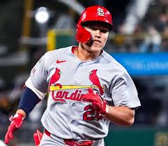 RayMileur1's tweet photo. #STLCar According to Baseball Reference records dating back to 1898, JJ Wetherholt yesterday became only the 3rd rookie leadoff batter to reach 12+ HR and 34+ RBI in his first 75 career games, joining 1929 Brooklyn Robbins CF Johnny Frederick (12 HR & 35 RBI) and 1987 Boston Red Sox CF Ellis Burks (16 HR & 40 RBI).  

Yesterday, Wetherholt recorded the 11th time a Cardinal homered in each of the first two innings of a game and just the 3rd with a leadoff blast alongside Ray Blades (July 2, 1925-G1) and Matt Carpenter (July 20, 2018), both doing so vs. the Cubs at the Friendly Confines.  

Wetherholt's next leadoff homer passes Bo Hart (2003), Lou Klein (1943), and Wally Moon (1954) for most by a Cards rookie all-time