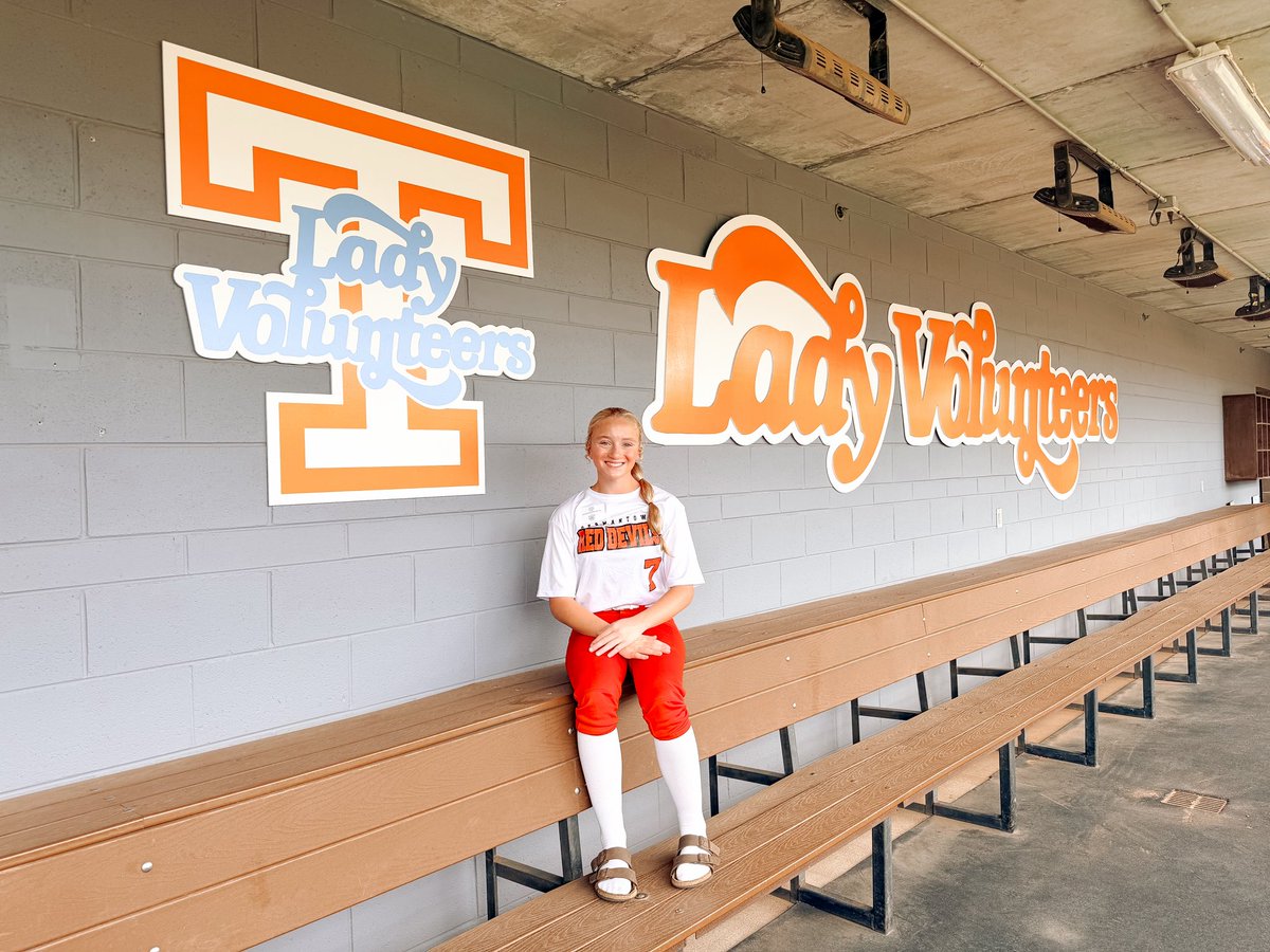 TBMitchell2030's tweet photo. I had a great time at the University of Tennessee softball camp today!
Thank you @KarenWeekly, @MRhodesSmith,@EhrenEarleywine , and all of the lady vol staff for having me.I had the best time and learned so much.
Can’t wait to be back!
@ArdmoreSoftball
@Vol_Softball https://t.co/D67SriMpe5