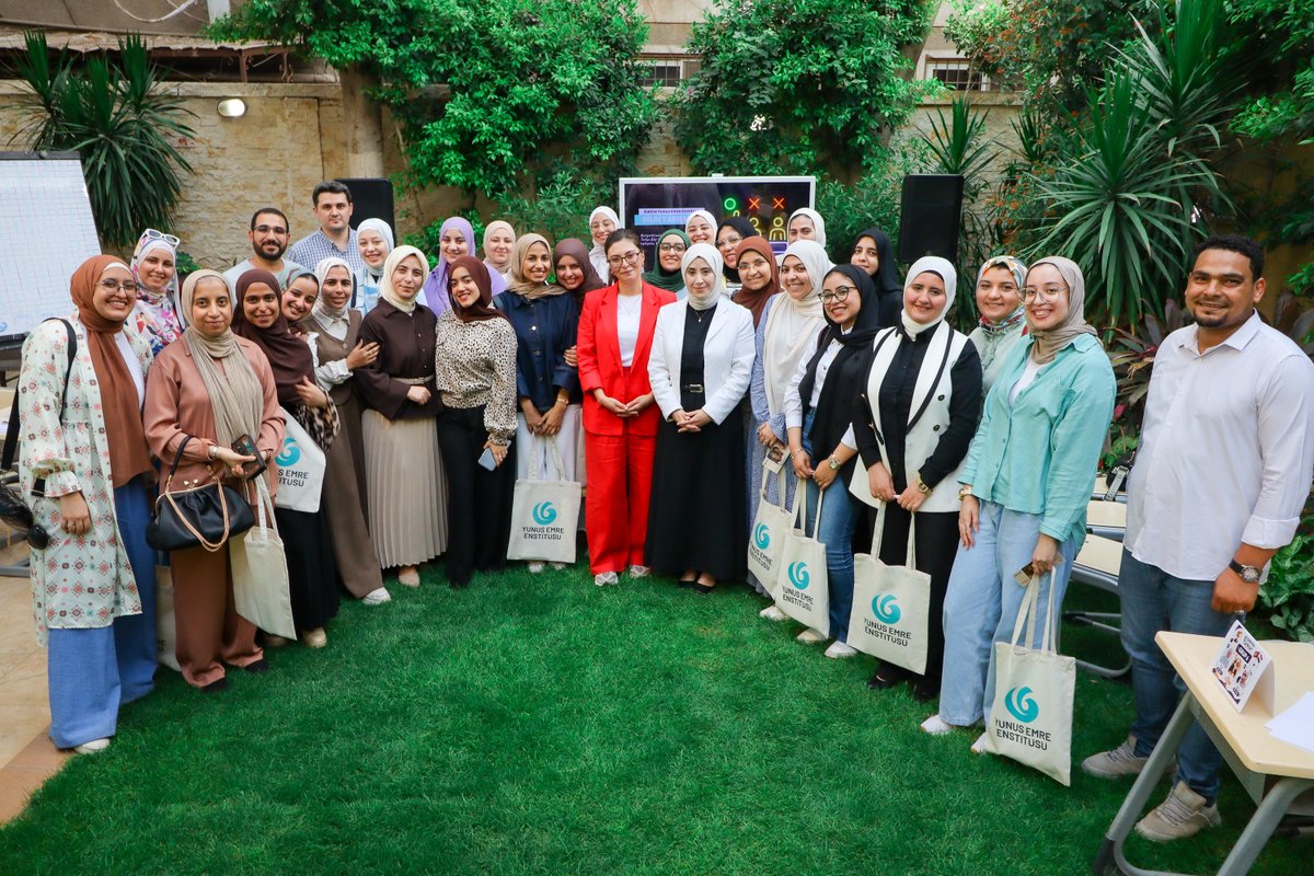 yeemisir's tweet photo. 🏆Kahire YEE’de Türkçe Bilgi Yarışması Heyecanı❗️
 
Kahire Yunus Emre Enstitüsünde düzenlenen Türkçe Bilgi Yarışması, kursiyerlerimizin yoğun katılımı ve büyük heyecanıyla gerçekleştirildi.

#YunusEmreEnstitüsü #Türkçe #BilgiYarışması https://t.co/sG2Ma1sz0o
