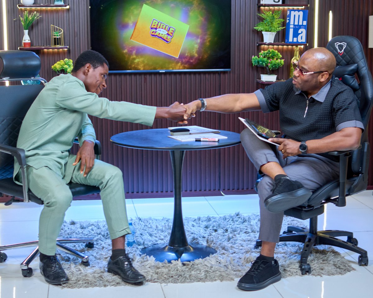 bgwithdrf's tweet photo. Ladies and gentlemen, please meet Mr. Edeneh Sunday, our player for the just concluded week 14.

Mr.Sunday walked away with the sum of 100,000 naira. Congratulations to him👏👏👏

➡️ Download the bible games with dr.f app to play. LINK ON OUR BIO

#BibleGamesWithDrF 
#biblequiz 
#winner
