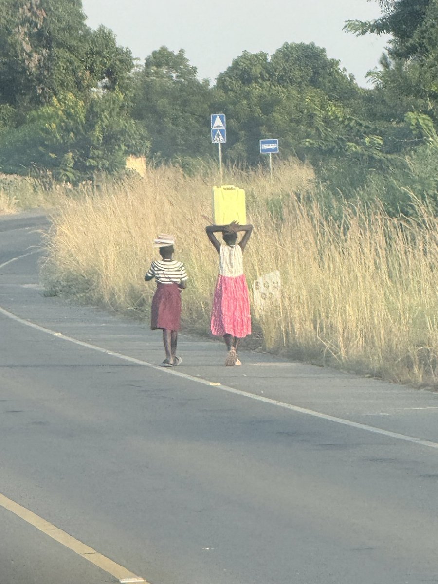 ssenjule's tweet photo. Jayden’s of this generation have no idea of crying a 20ltrs Jerrycan full of water for more than 5km. 

Hopefully at some point all Ugandans have access to @nwscug @GovUganda and reliable electricity supply @Rural_MEMD @MEMD_Uganda especially areas with massive projects https://t.co/uMvSYi9vrR
