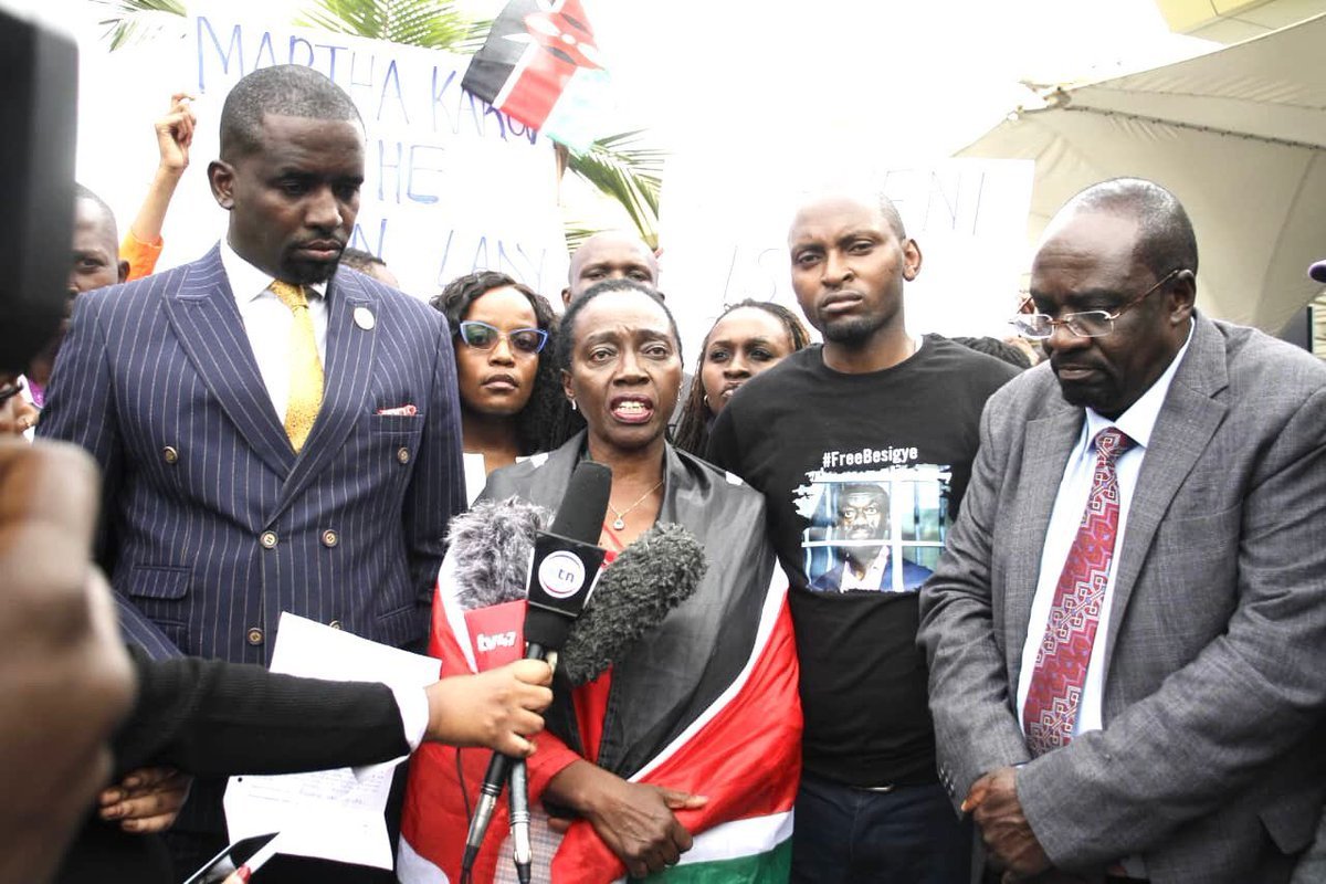 DidmusWaBarasa's tweet photo. My apologies and sympathy to Hon. @MarthaKarua for being deported from Uganda. At least now, going forward, you can appreciate Kenya as a good country where you can say anything against President WsR and nothing happens to you. You can even be a brand ambassador for the Kenya Kwanza Government.

During Uhuru Kenyatta’s regime, bodies were retrieved from River Yala under the CS Interior, Fred Matiang’i.

Atleast @WilliamsRuto  can condone bad manners
