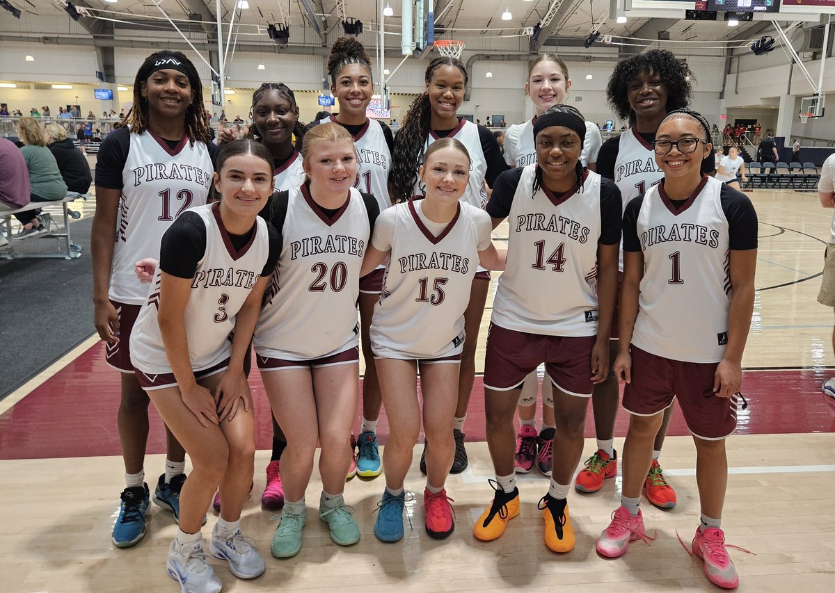 Ronelyse21's tweet photo. I had the best time at the TABC Showcase this past weekend. We went 3-0 and competed hard!
#makeAdifference
#senioryear https://t.co/Ki8jNue3GT