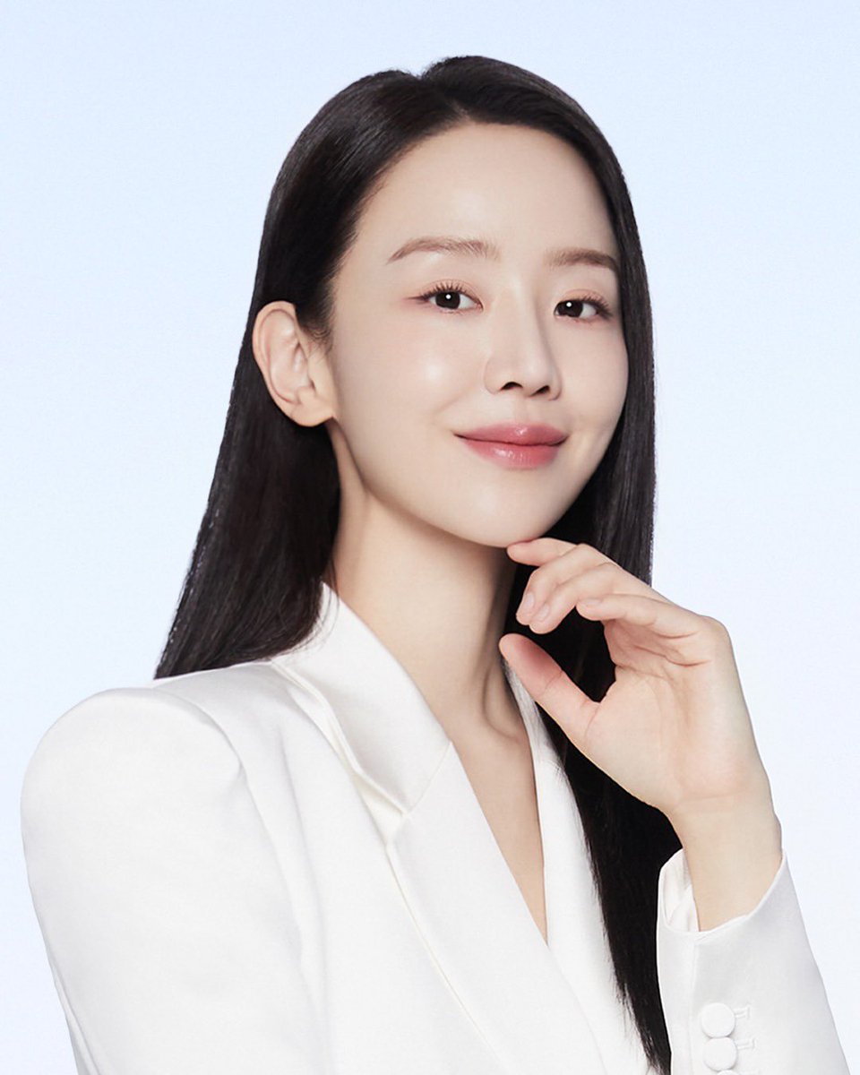 haesunbase's tweet photo. Shin Hae Sun has officially joined Dongkook Pharmaceutical’s MyFit as its new brand model.

Known for her trustworthy and healthy image, the actress will lead promotions for the company’s nutrition and health supplement products. 

#ShinHaeSun #신혜선 #MyFit https://t.co/tPmdA7q3wK