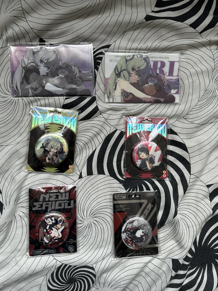 StellarRacoon's tweet photo. //Today’s goodies….

Why am I crying? https://t.co/I1bSMSwfW1