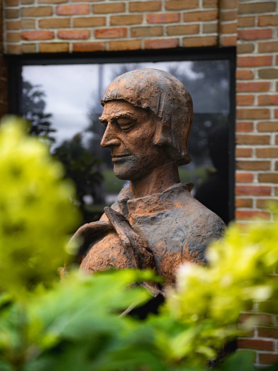 ThomasMoreKY's tweet photo. Today we celebrate the feast day of St. Thomas More!

On June 22, we honor the lawyer and statesman whose unwavering faith and service inspires us today and every day.

#MakeItMore #StThomasMore #ThomasMoreUniversity https://t.co/DHGSHjpFun