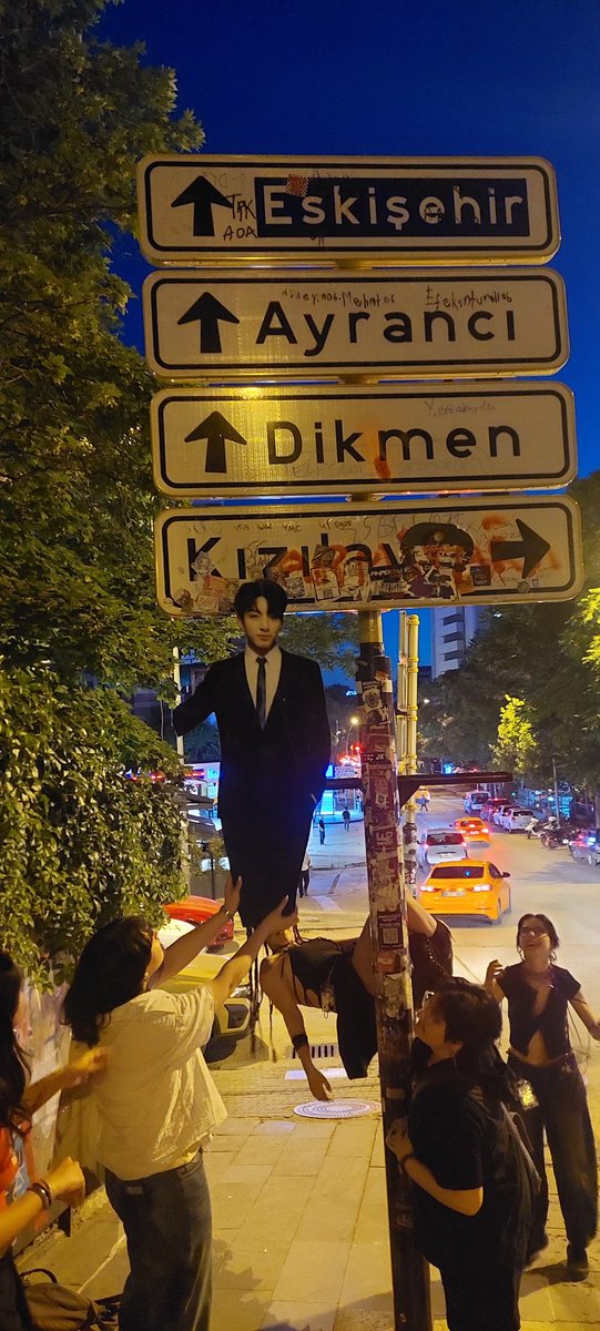 giizzgizz's tweet photo. En Ankara fotoğrafım #jungkookankarada https://t.co/t1pkOsrsw5