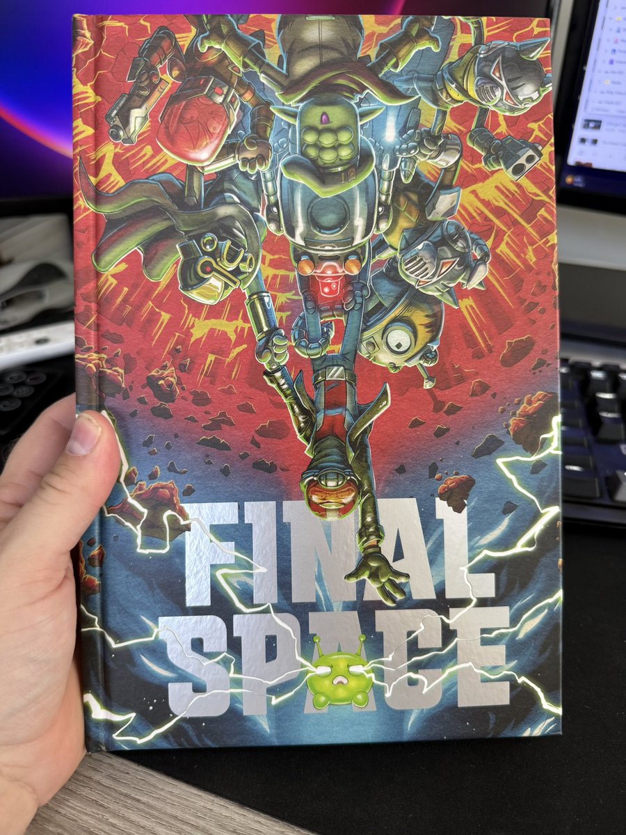 vong's tweet photo. @OlanRogers @FinalSpace It finally arrived!!! I’ll be diving in this evening, book and cookies in hands! https://t.co/9n5Doil7ME