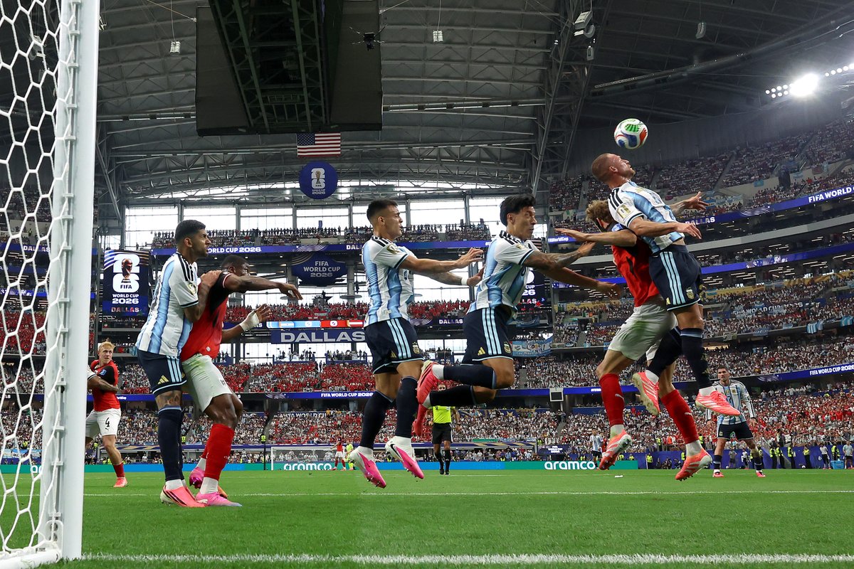 Argentina's tweet photo. 🏆 #FIFAWorldCup

⚽ #Argentina 1 (Lionel #Messi) 🆚 #Austria 0 

⏱ 30' ST https://t.co/DlFc9ma1og