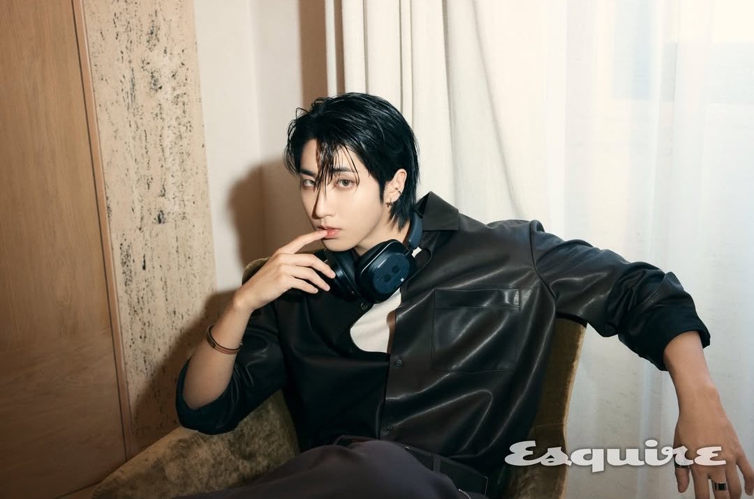 spearhyunnie's tweet photo. HAN x TOD'S x ESQUIRE KOREA

#HANxTODS #HANxTodsSS27 https://t.co/Ntjgvs3LrD