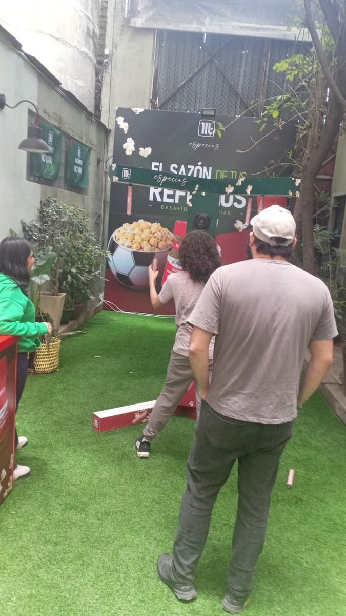 mninoticias's tweet photo. Esta tarde #McCormick
Mcormick street food https://t.co/hc6WxCElmj