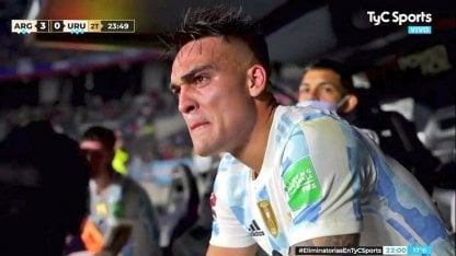 Renunciá Riquelme tweet media