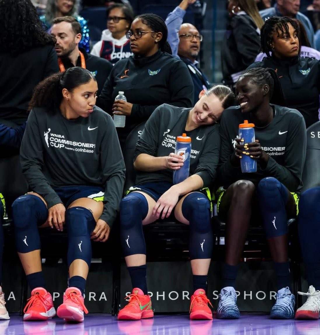 Ayanda778113's tweet photo. Not me! Assketball and all. 😭 https://t.co/NLPeiFKVja