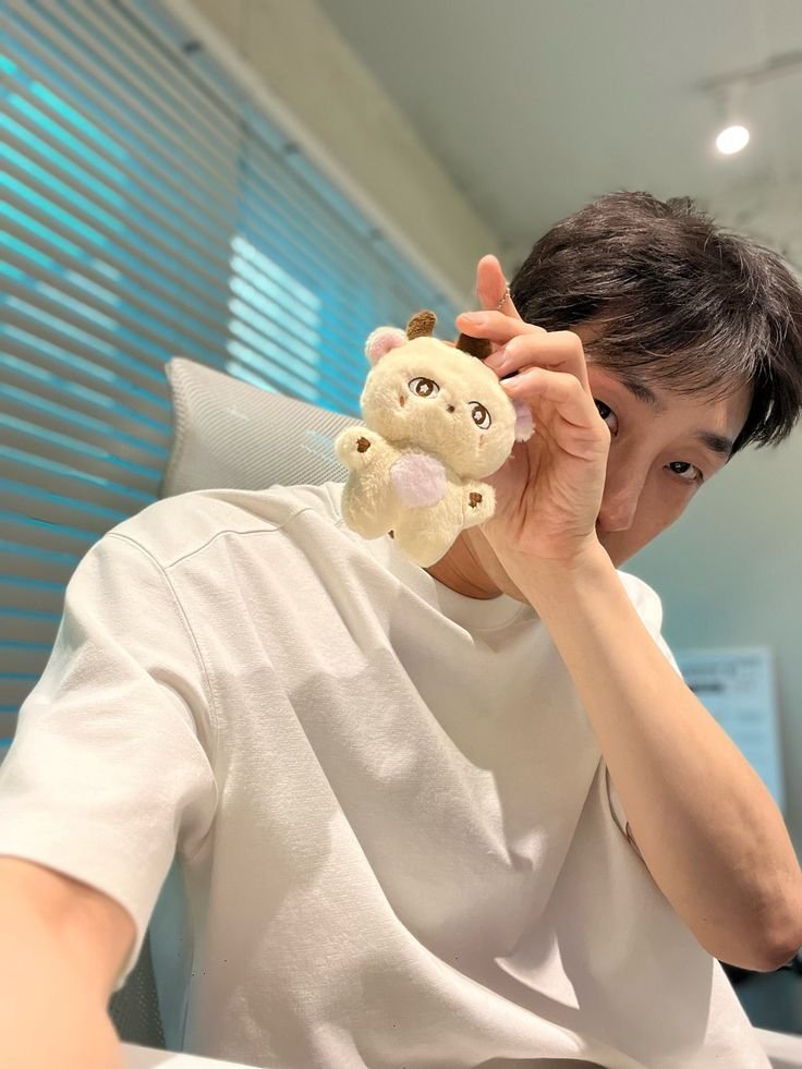 chujehime's tweet photo. #Seongjin / #Baekje scomed au 
- Moments that take place in daily life of Seongjin after they adopted a baby 

https://t.co/0Y6mRjQjon https://t.co/ciOyEy5gHw