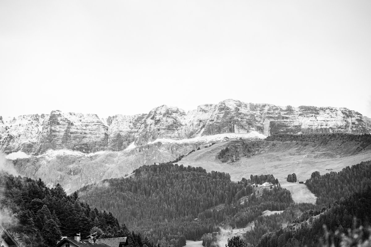 Alsim71's tweet photo. Le Dolomiti
#dolomiti #instagood #alessandrogaziano #pictastravel #pictaslandscape #travel #italia #visioni #montagna #landscape #traveldiaries #unesco #snap_community #nature #photooftheday #Italy  #snap_mountains #natgeo #photography #dolomitesvalgardena #mountainlifedolomiti https://t.co/Gt9WjyrUvD