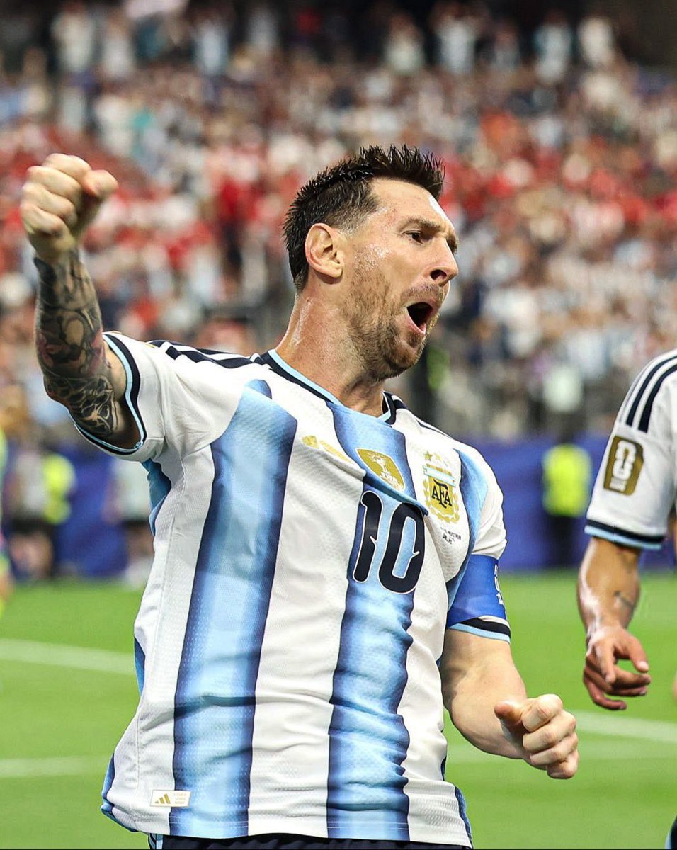 futtmais's tweet photo. LIONEL. MESSI.

ELE É ABSURDO! https://t.co/4WYktnvLsQ