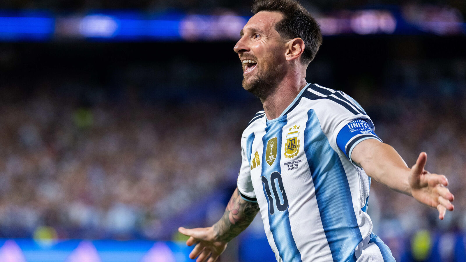 📊 Lionel Messi a été décisif lors de 10 de ses 11 derniers matchs en C...