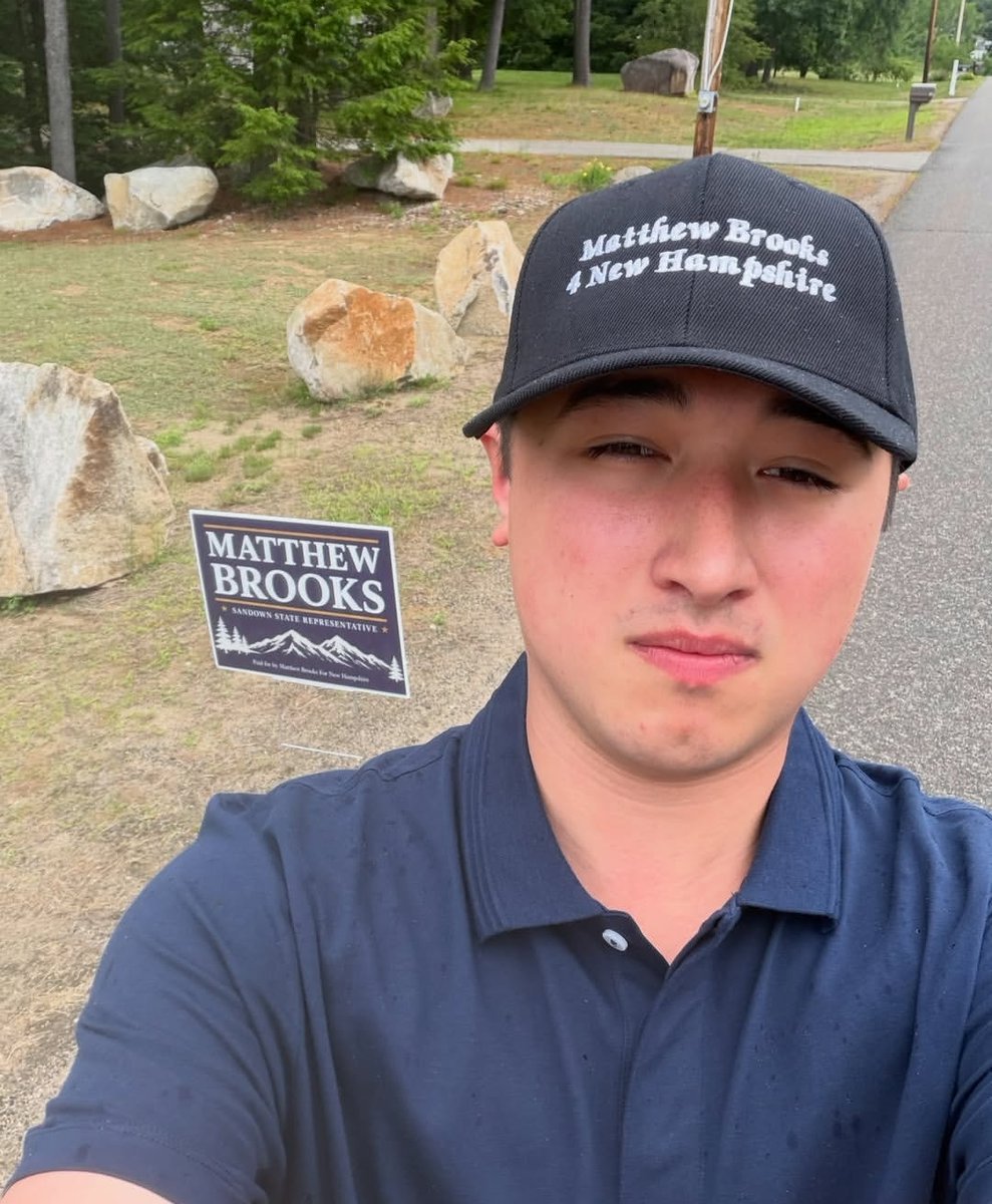 MattBrooks4NH's tweet photo. The rain isn't stopping me! I am out here knocking anyway!

78 Days until the primary and we will win! 
And if you can spare a couple dollars and would like to be part of the team, please go to https://t.co/2BspHGQUtU and donate. Any little bit helps! https://t.co/zcgt23EhDX
