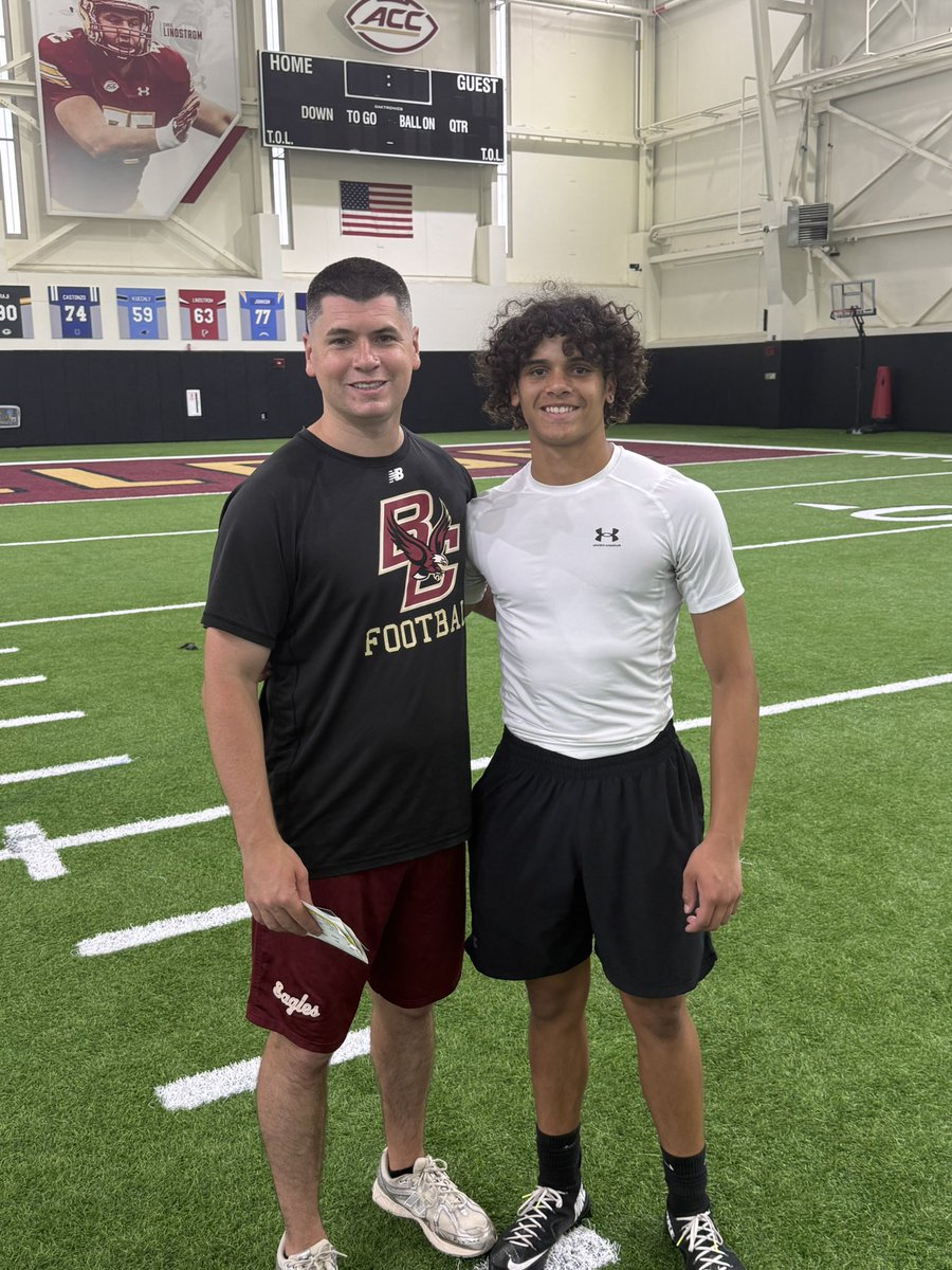 AidenGiles7's tweet photo. Thank you @BCFootball for the invite to the passing academy! It was a great learning experience! @CoachDailey_A6O @Coach_JDiBiaso https://t.co/EWm1es8GXF