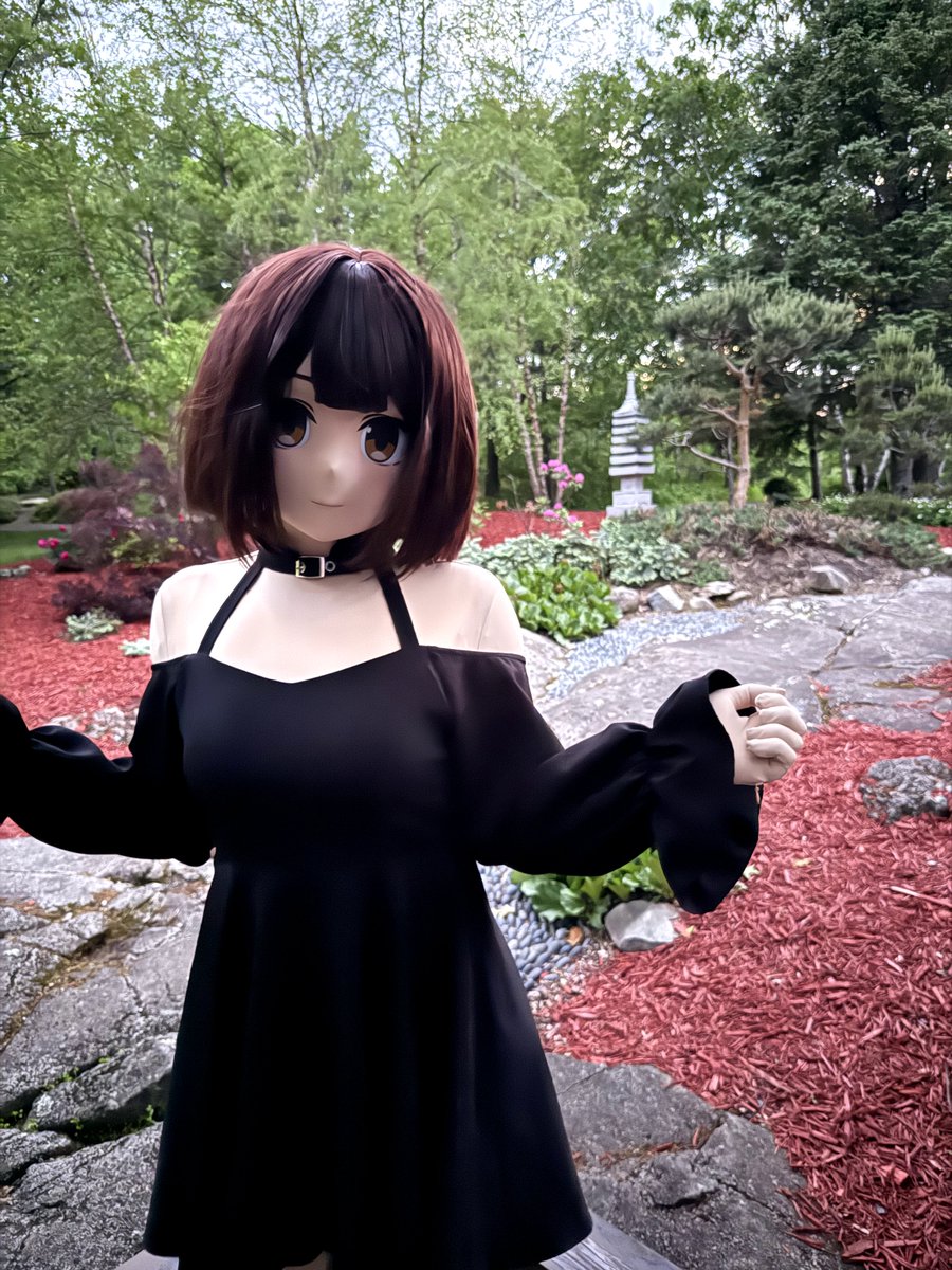 Paru_Kig's tweet photo. I can travel to Japan from the comfort of other towns too. J̶a̶p̶a̶n̶e̶s̶e̶ ̶G̶a̶r̶d̶e̶n̶s̶ Technology sure is amazing!

📸: @Asumi_Kig
#kigurumi #着ぐるみ https://t.co/Vua4u9Tpwp