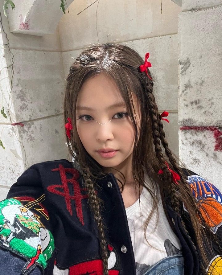 jenfilesx's tweet photo. generational face card https://t.co/r7Aivv11YG