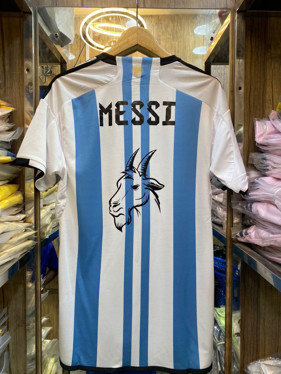 Cvo_store's tweet photo. When are you getting your Argentina Jersey..

GOAT 
MESSI

Please RT 🙏🏾 https://t.co/iIjRcf97rb