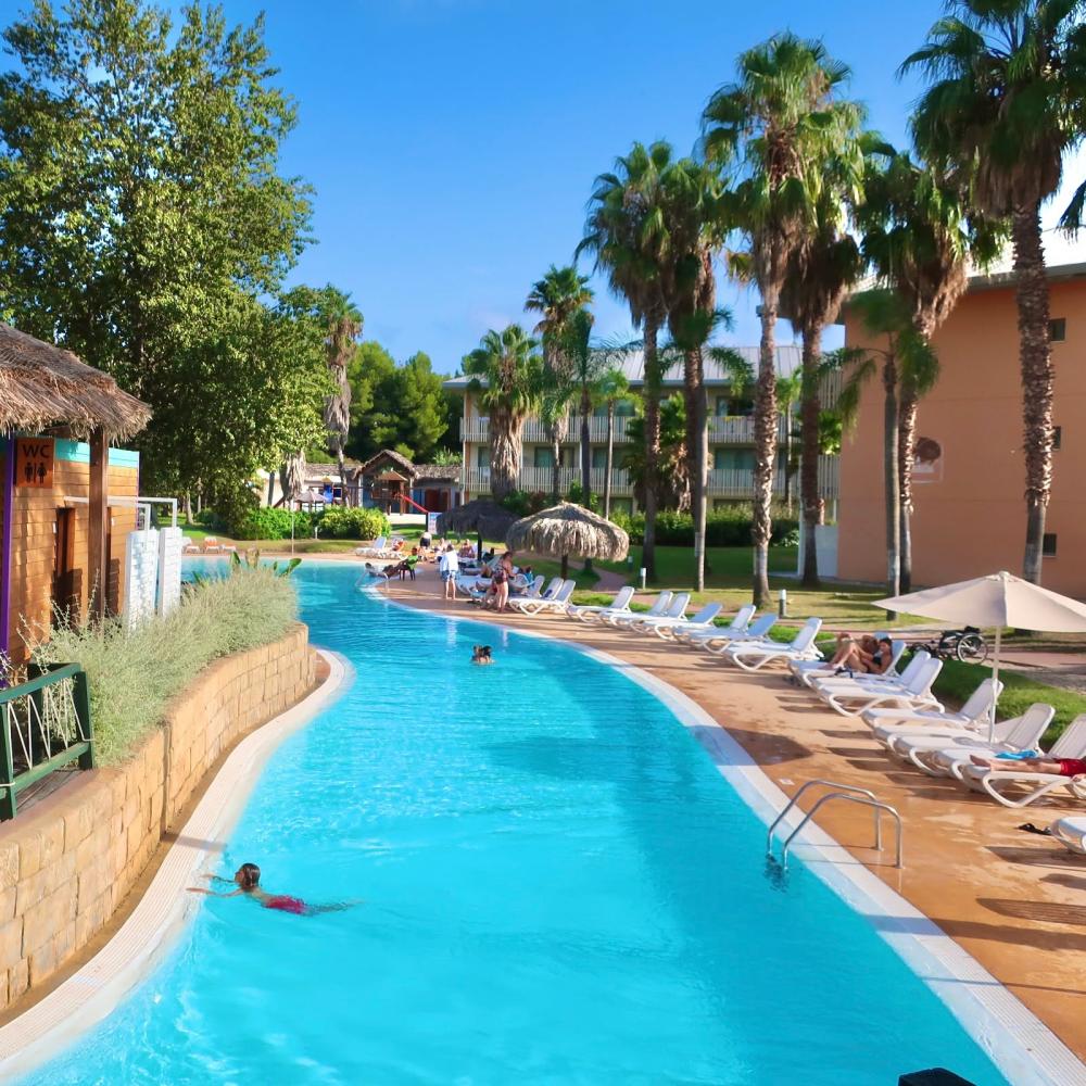 pafans's tweet photo. Paisajes que puedes ver en el Hotel Caribe de PortAventura World 🌴 https://t.co/RlrJ3sLl89