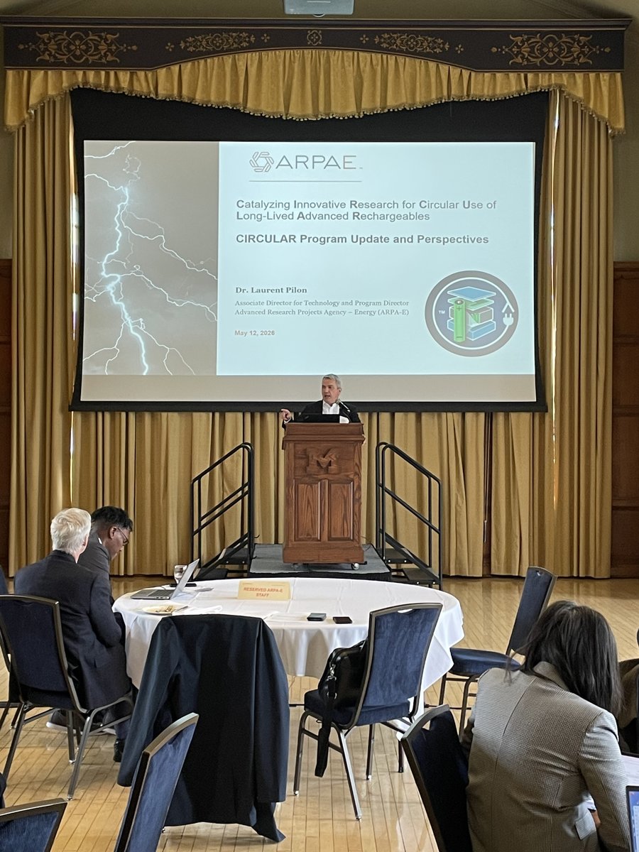ARPAE's tweet photo. ARPA-E's #CIRCULAR Annual Meeting brought together project teams, industry leaders &amp; key stakeholders. 

#CIRCULAR will extend battery life and build a circular economy to strengthen American mineral independence.🔋

Learn more about the program here: https://t.co/x5UDdqGMHq. https://t.co/XDnvN7DdiZ