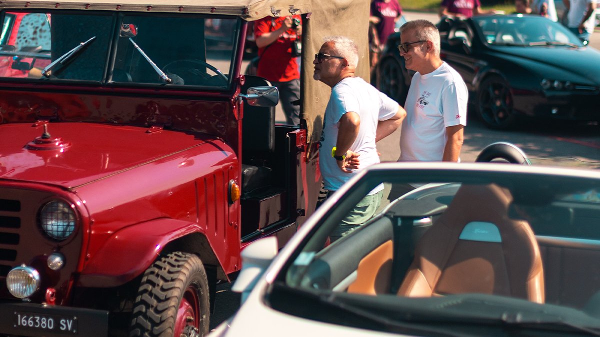 AlfaRomeoUK's tweet photo. 116 years of Italian sportiness. 50 years of history at the heart of the Biscione. Yesterday, in Arese, enthusiasts from around the world gathered to celebrate Alfa Romeo’s anniversary and 5 decades since the museum was founded. #AlfaRomeo https://t.co/vdx7jASy31