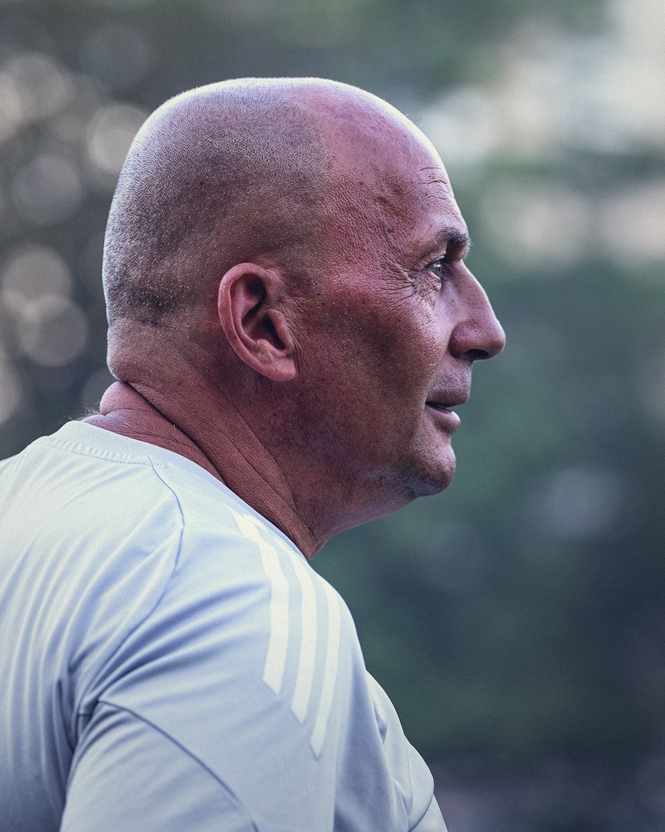 nkmaribor's tweet photo. Darko Milanič znova na vijol’čni klopi. Z energijo, ki prebuja…

#MiSkupajEnoSmo https://t.co/Y77jHx98dp