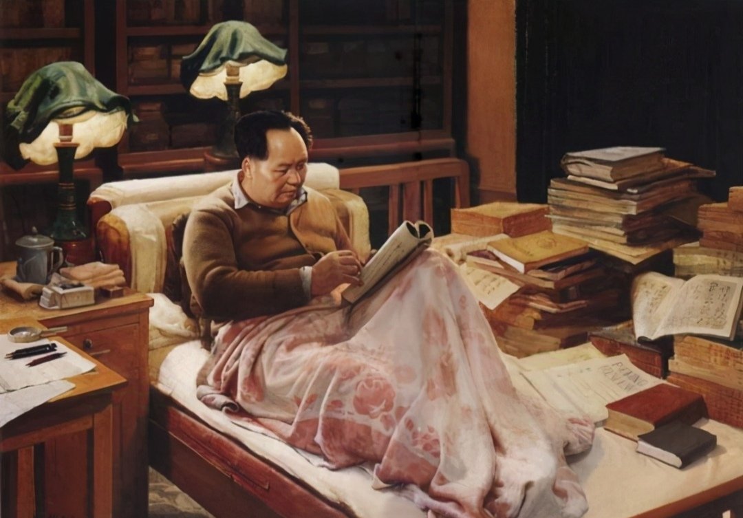 T_Bortkiewicz's tweet photo. @rafalhubert @wsamraz Tymczasem Mao w realu kochał filozofować, a we własnej sypialni urządził biblioteko-gabinet 🙃 https://t.co/V4eanx7AMA
