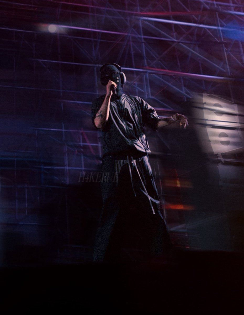 h4kerue's tweet photo. More @_DPRCREAM at Sónar 🖤 https://t.co/GktA4wGGuF