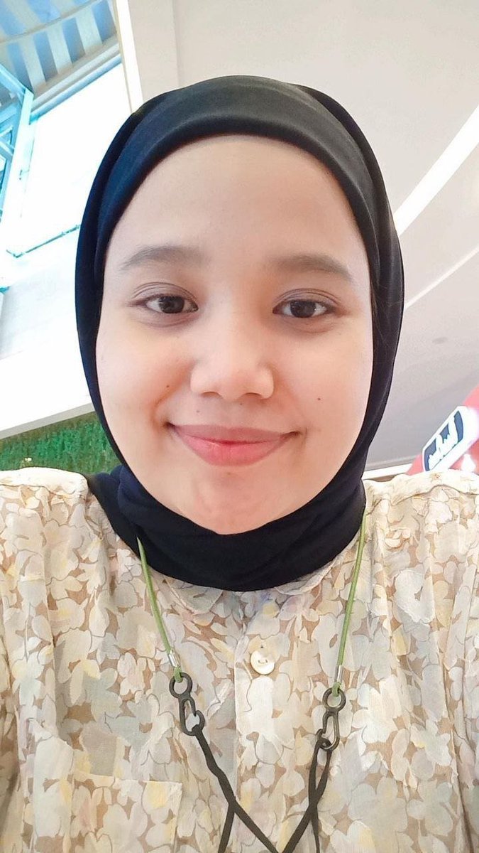 SSentani28393's tweet photo. mantan penurut https://t.co/g8DKLhR3yL