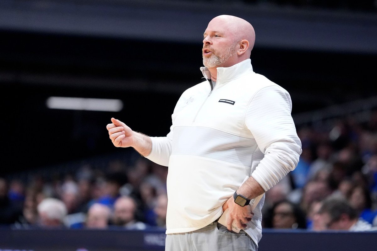 CBKReport's tweet photo. What Michigan should do, IMO:

• Promote Mike Boynton Jr. to interim HC for one season. It’s the best move for roster retention this late in the cycle.

• Target Josh Schertz long-term. He’s one of the top rising coaches in the sport and has a close relationship with Dusty May. https://t.co/2NURttCl8t