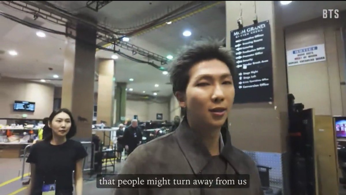 nicolegotnojams's tweet photo. I know I’ve mentioned this before, but a reason so many of us felt broken after the Festa 2022 dinner wasn’t because we thought they were breaking up, it was because we could see how scared they were to move on to the next chapter. 

Seeing Namjoon in tears and feeling so uncertain was so heavy on our hearts. But look now! We did it and they did it because we kept trusting each other. Please always trust them and their words. 

Thank you to everyone who stayed! 💜