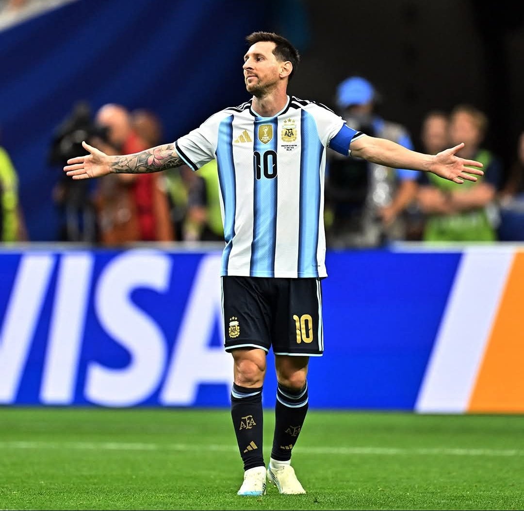 JeeCrux's tweet photo. Leo Messi ❤️❤️❤️ https://t.co/CQKJgcGJy4