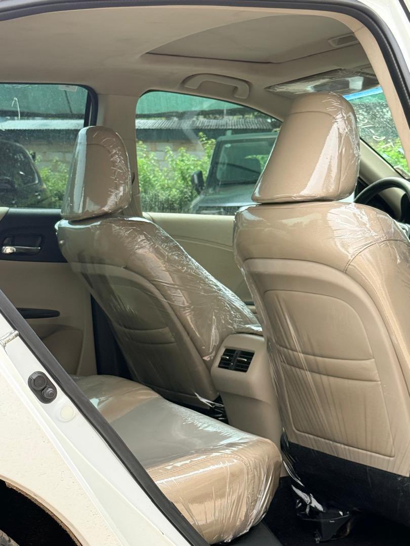 kelzz_eee's tweet photo. Foreign used 2013 Accord EXL for 13m https://t.co/08PLdmBrRT