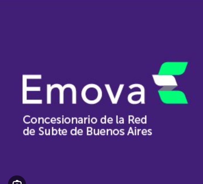 JaimedeCABA's tweet photo. La mitad de las escaleras no  funcionan, los baños clausurados viajamos como Sardinas 
PERO AUMENTA TODOS LOS MESES 
MACRI, CONTROLA LA CONCESION https://t.co/cqVg4t08LB