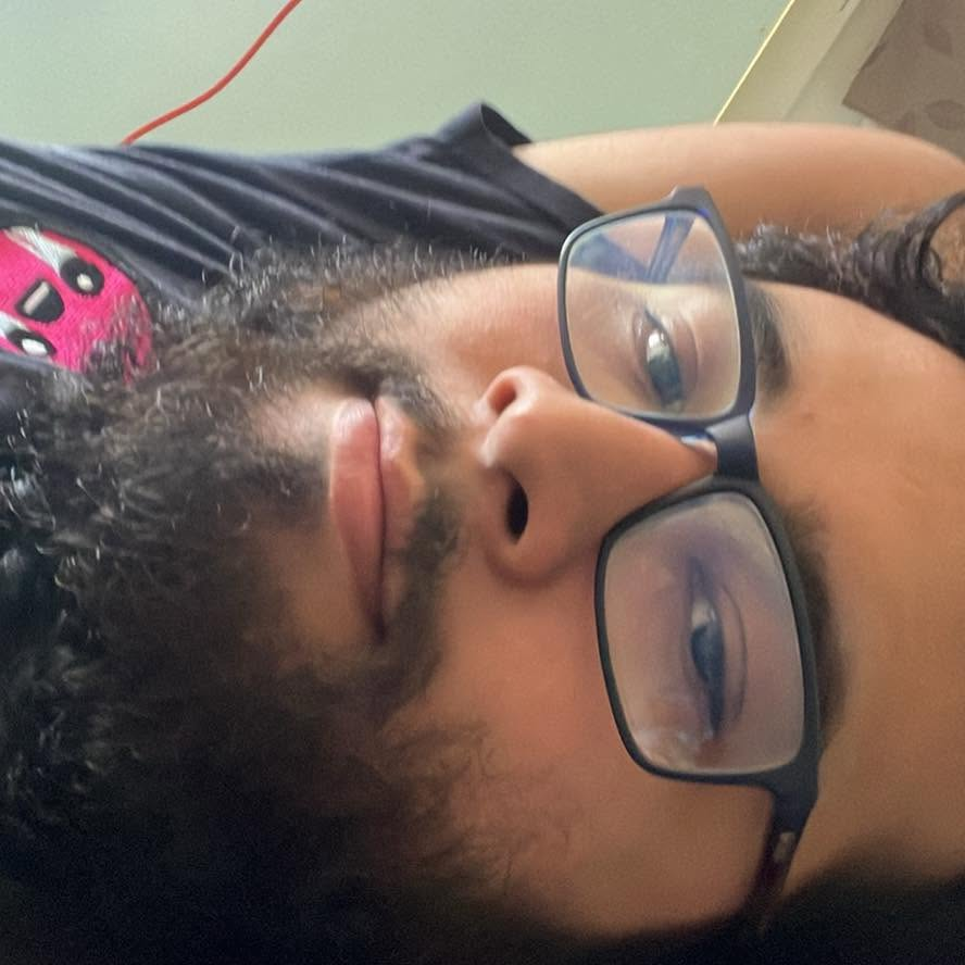 ZeroPatatoso's tweet photo. I JUST SAW EVERYONE DOING IT AND MY FOMO GOT THE BEST OF ME

Pfp vs the User (your local spidey main) https://t.co/sEq7perUTS