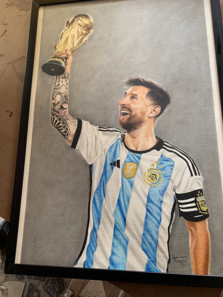 artsam2's tweet photo. @FabrizioRomano Clear road for the greatest 👑 🐐 https://t.co/Y3TZ4W4W8w