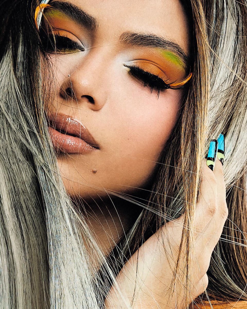 updatecultura's tweet photo. NOSSA DIVA POP! Galore revela que o primeiro álbum da Melody está PRONTO:

“Já está pronto, mas estamos esperando o momento certo para lançá-lo. Vai ser um álbum pop, muito diva pop, muito conceitual, trazendo um mundo totalmente novo de Melody.” https://t.co/GyfaGntXV8