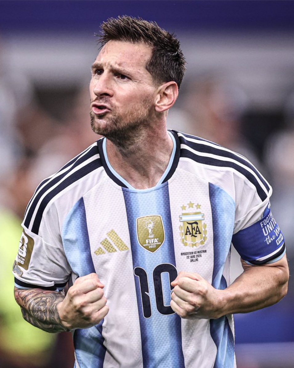 Notrojitas_'s tweet photo. Es imposible, no es normal a los 39 años ser así de determinante, es el mejor jugador de la historia del futbol y el que dice lo contrario no entiende nada. https://t.co/2s2O8RRQO5