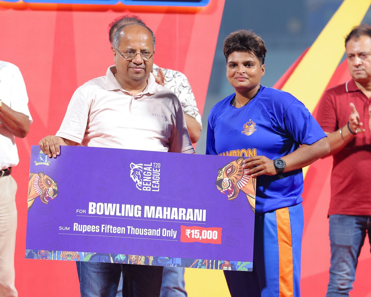 BengalPro_T20's tweet photo. 👑 Purple Cap. Top of the charts.

Shreyoshi Aich finishes the Bengal Women’s T20 League season as the highest wicket-taker, delivering breakthrough after breakthrough for Adamas Howrah Warriors. 💜🏏

#BengalT20League #CAB #EbarJombeKhela 

[BengalT20League, CAB, BengalCricket] https://t.co/lUi1i7s9Wm