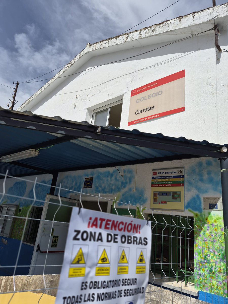 AlbertoEscri's tweet photo. Comienza la prometida reforma total del edificio de infantil del CEIP Carretas.

Está siendo en Arganda la legislatura de la inversión en la educación pública de nuestra ciudad.

El PSOE abandonó los colegios y tenemos mucho trabajo por delante, pero lo haremos. https://t.co/Izx45rIDAj