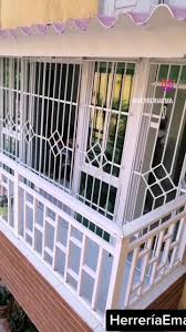 AlendroideYT's tweet photo. @RobertR24601 @plomoterap30 It's probably anywhere in LATAM, our countries are so unsafe we have to put iron bars in our doors and windows to keep robbers out https://t.co/6NXSQ1xCFO