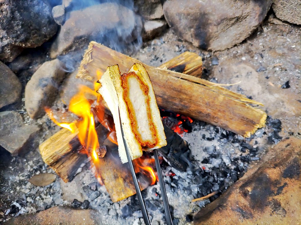 JIMNYdeCAMP's tweet photo. おはようございます🙂‍↕️

朝はパン
パンパパン♪

皆様今日も1日安心安全にお過ごしください🥪

#森の朝ごはん
#notnow https://t.co/R5r74vMOQJ